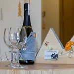 Bed & Breakfast Novobilski - Pod Stokiem Kotelnica, Obok Termy Bania Białka