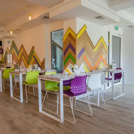 Novobilski Przy Termie Bania I Kotelnicy - Sauna, Jacuzzi, Restauracja, Pokoj Zabaw, Wypozyczalnia Rowerow E-Bike