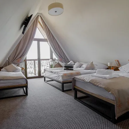 Novobilski - Pod Stokiem Kotelnica, Obok Termy Bania 3*