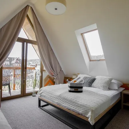 فندق مبيت وإفطار Novobilski Przy Termie Bania I Kotelnicy - Sauna, Jacuzzi, Restauracja, Pokoj Zabaw, Wypozyczalnia Rowerow E-Bike 3*