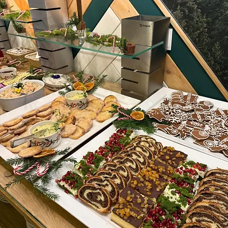 Alojamento de Acomodação e Pequeno-almoço Novobilski - Pod Stokiem Kotelnica, Obok Termy Bania 3*
