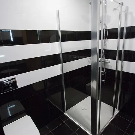 Novobilski - Pod Stokiem Kotelnica, Obok Termy Bania